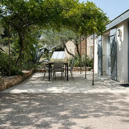 Holiday home Mazet Pierre De Vers - Des Olivers Nimes