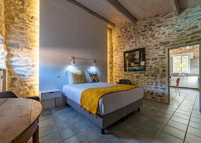 Mazet Pierre De Vers - Des Olivers Νιμ